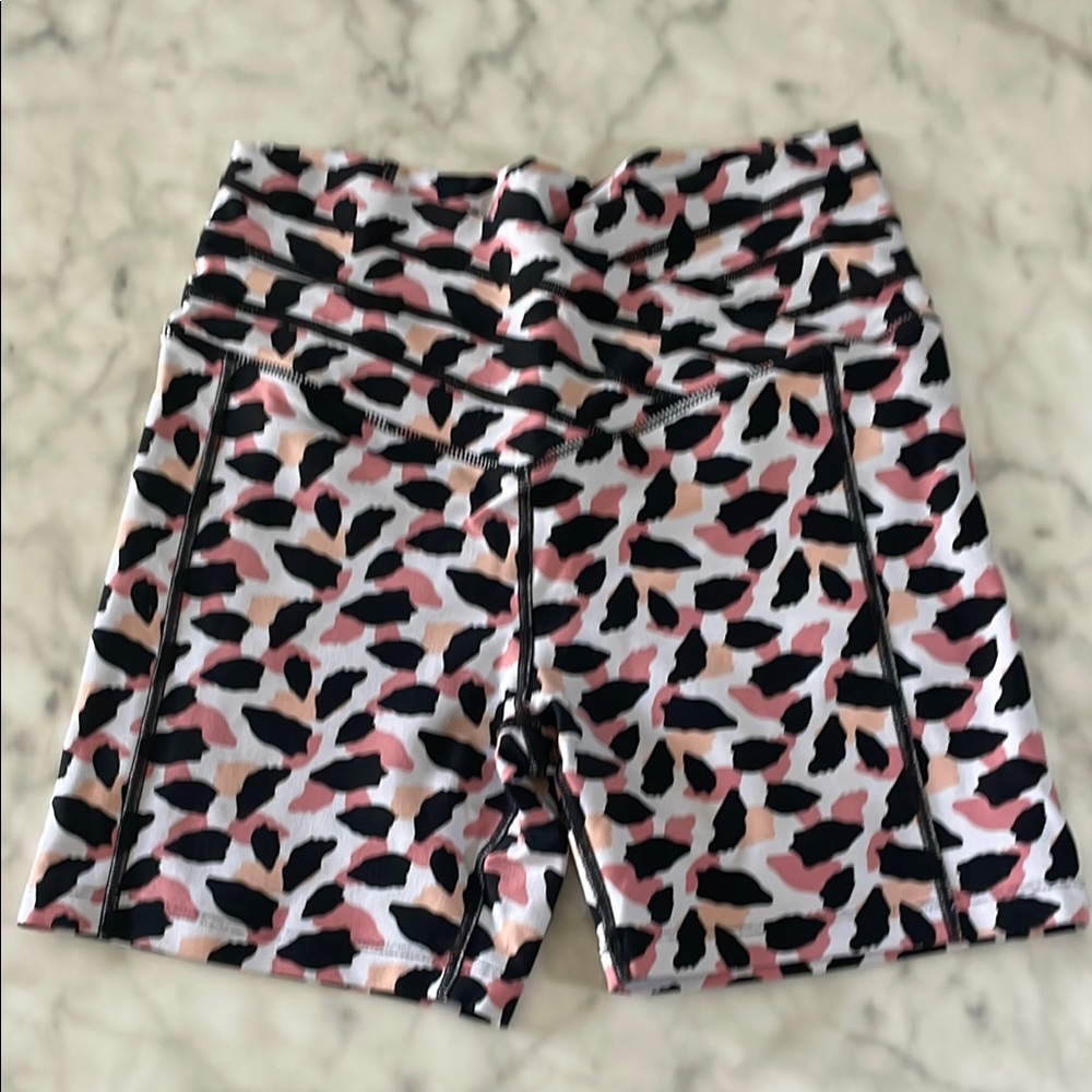 Muscle Nation V-Waist Women's Shorts